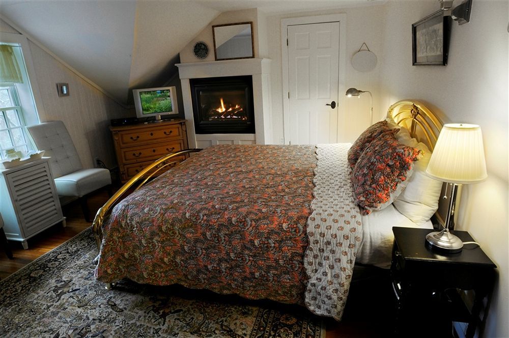 Buttermilk Falls Inn & Spa Milton Buitenkant foto
